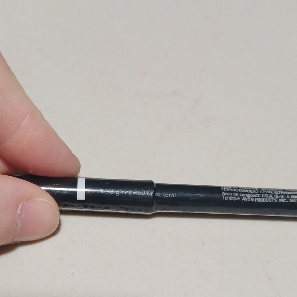 Avon Midnight Black Eyeliner Pencil - Picture 7 of 8